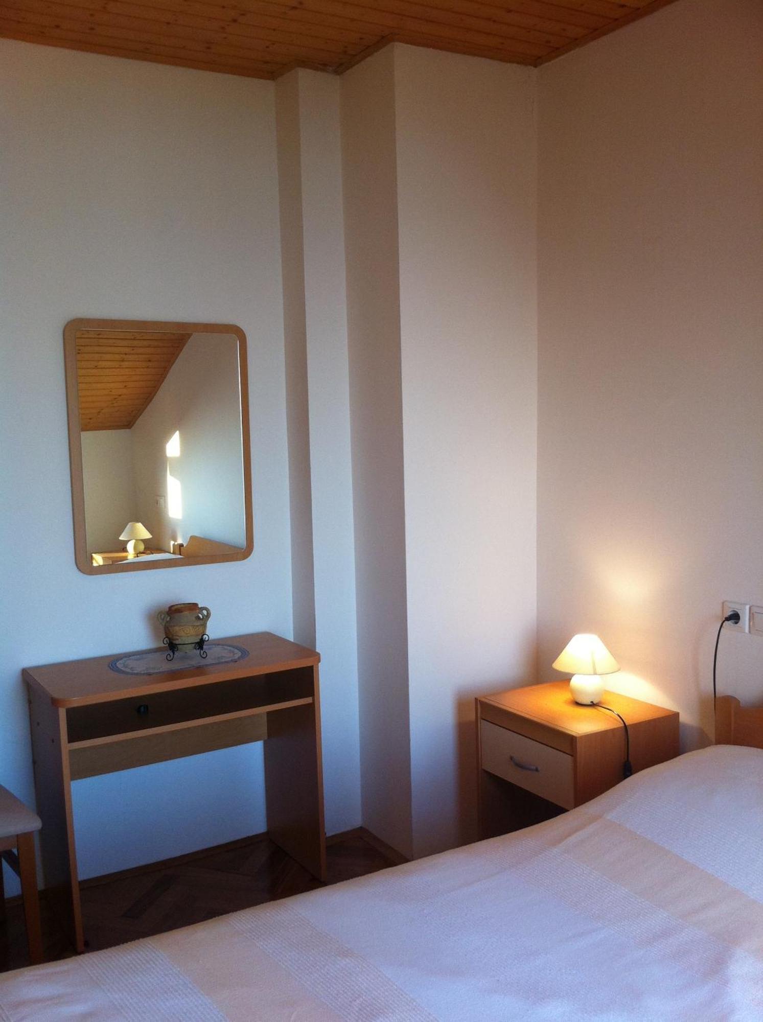 Apartments Liza ツァヴタット エクステリア 写真